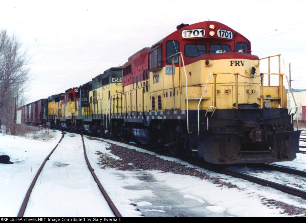 FRVR GP9R #1701 - Fox River Valley RR